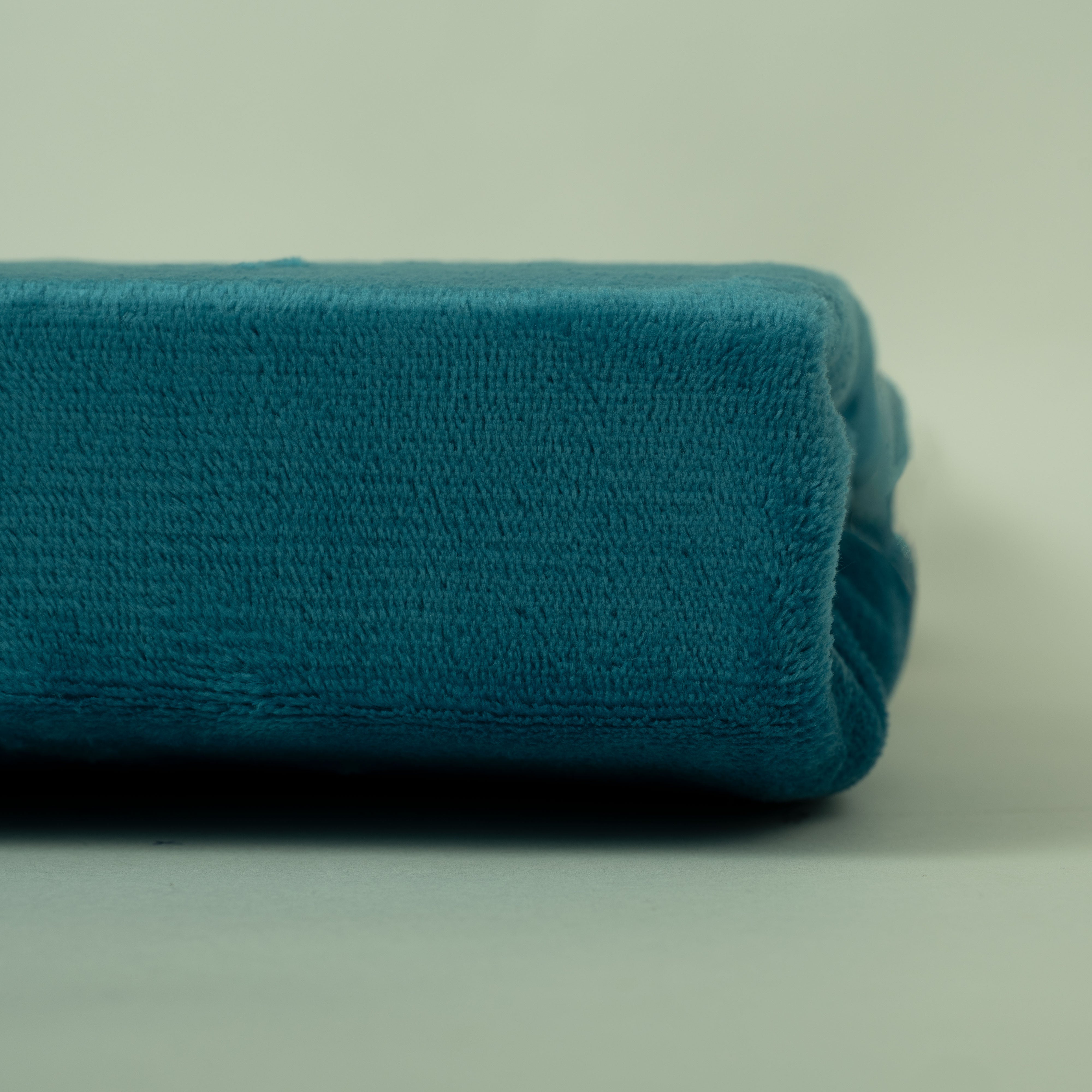 Spannbettlaken mit Kaschmir-Touch – Luxuriös weiche, pflegeleichte Bettwäsche für mühelosen Komfort und Stil in Ihrem Schlafzimmer.