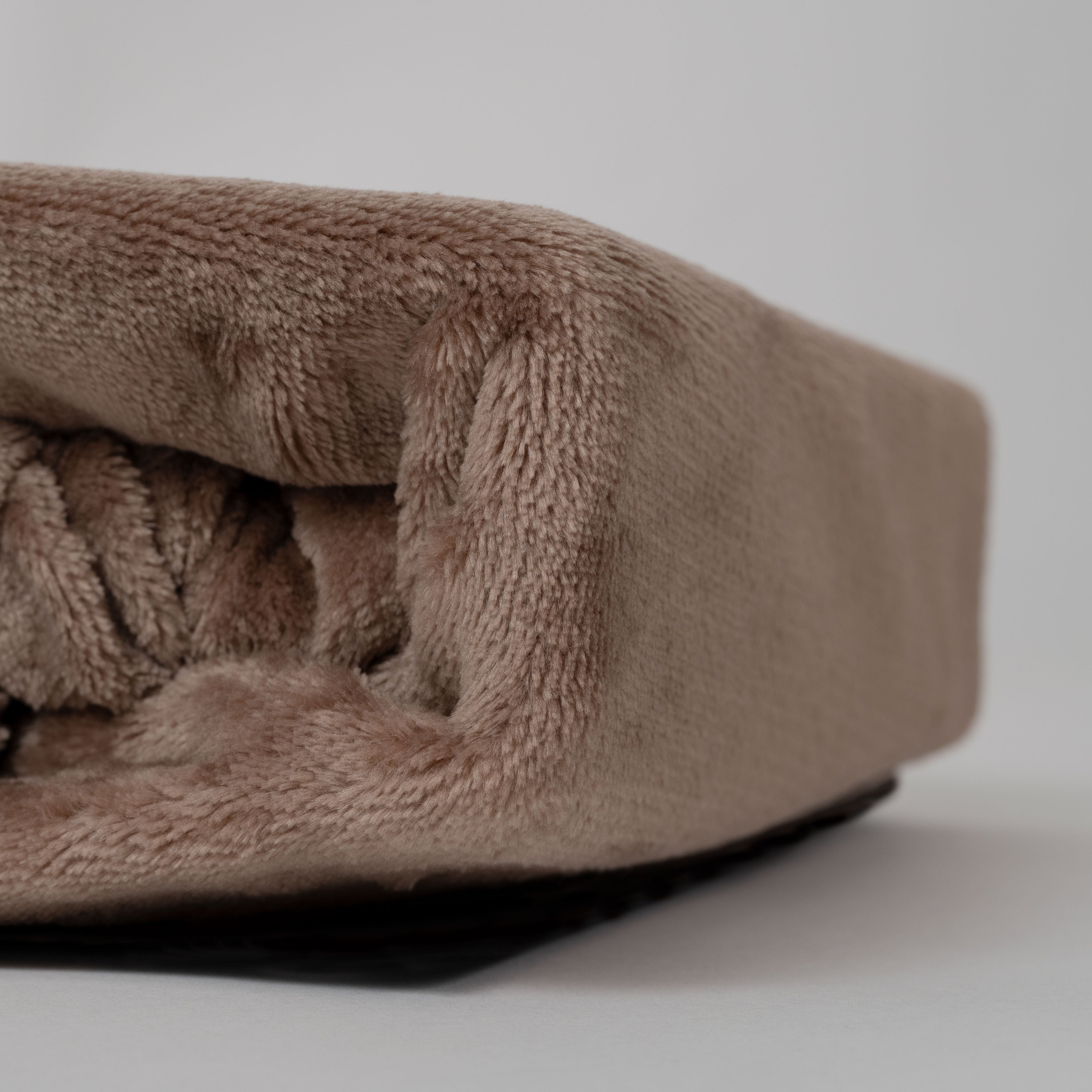 Spannbettlaken mit Kaschmir-Touch – Luxuriös weiche, pflegeleichte Bettwäsche für mühelosen Komfort und Stil in Ihrem Schlafzimmer.